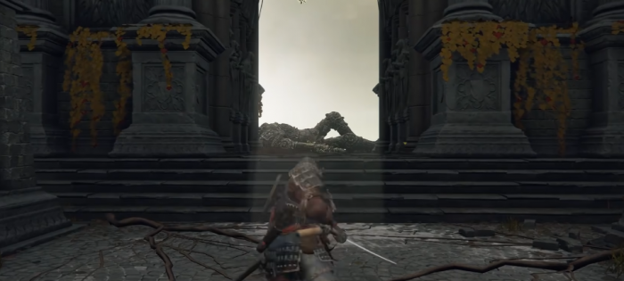 艾尔登法环怎么样双手持刀打怪2